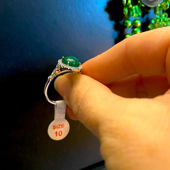 BP “Glamorous Sparkle” size 10 ring - Picture 4 of 5